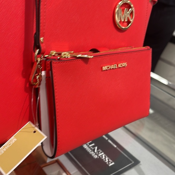 Michael Kors Jet Set Travel Large Double Zip Leather Wristlet phone holder NWT - Picture 6 of 16